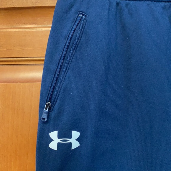 Under Armour Bottoms Boys Xl Under Armour Joggers Poshmark